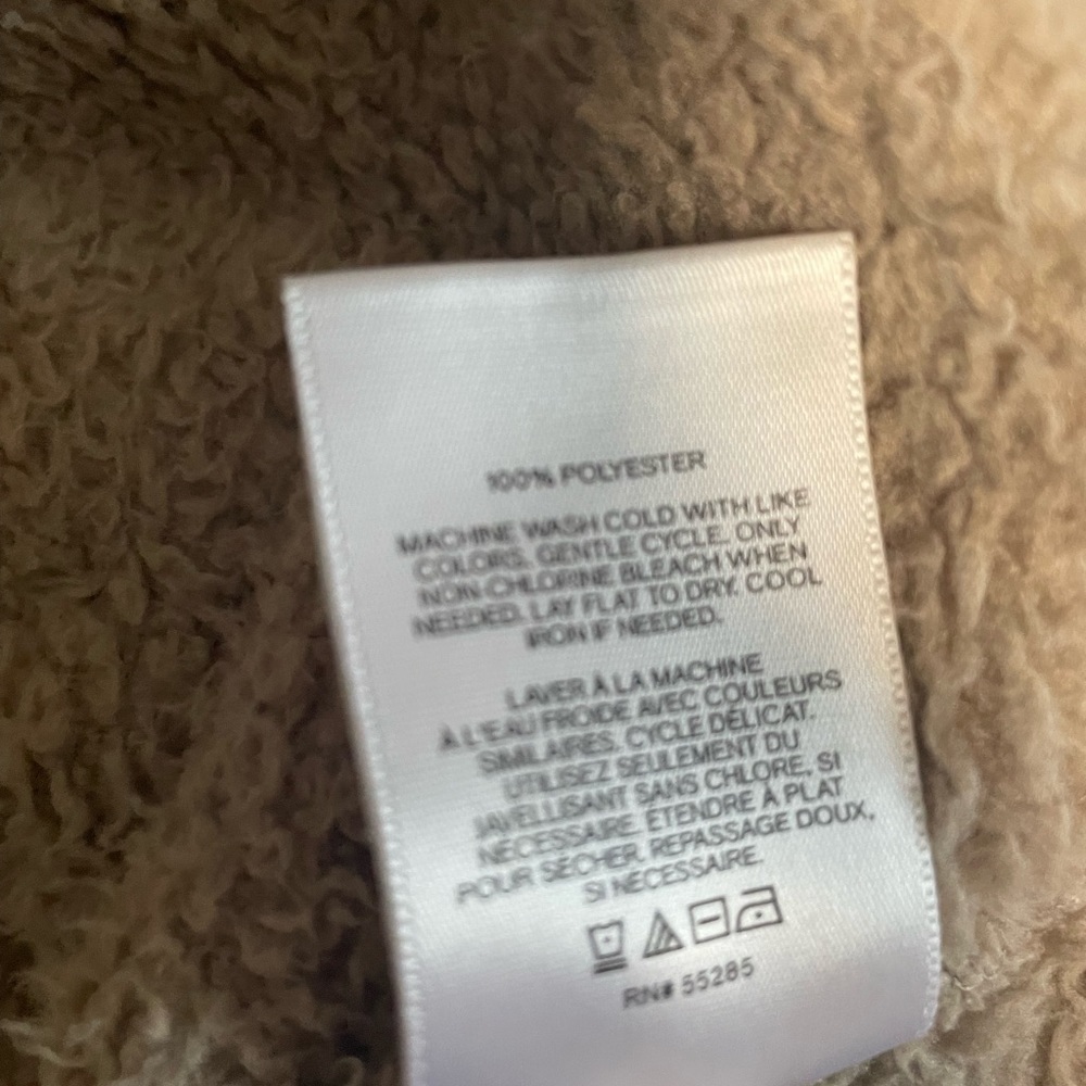 Express One Eleven oversized half zip pull over sherpa jacket. Size X-Small - Picture 6 of 6